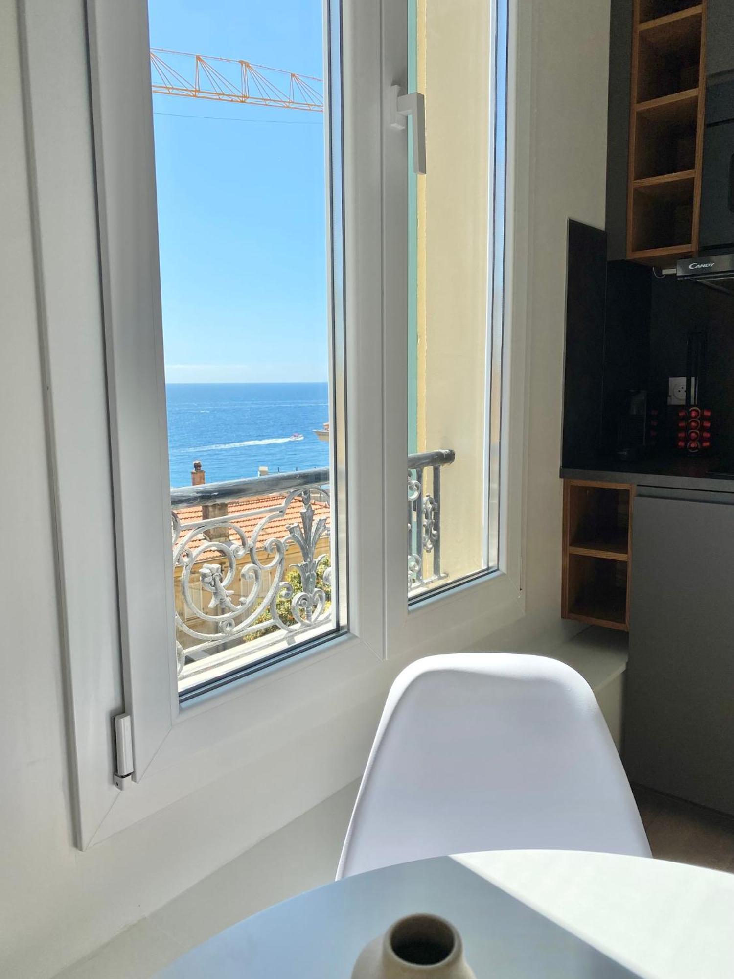 Appartement Moderne Climatise Monaco Vue Mer Cap-d'Ail Exterior photo
