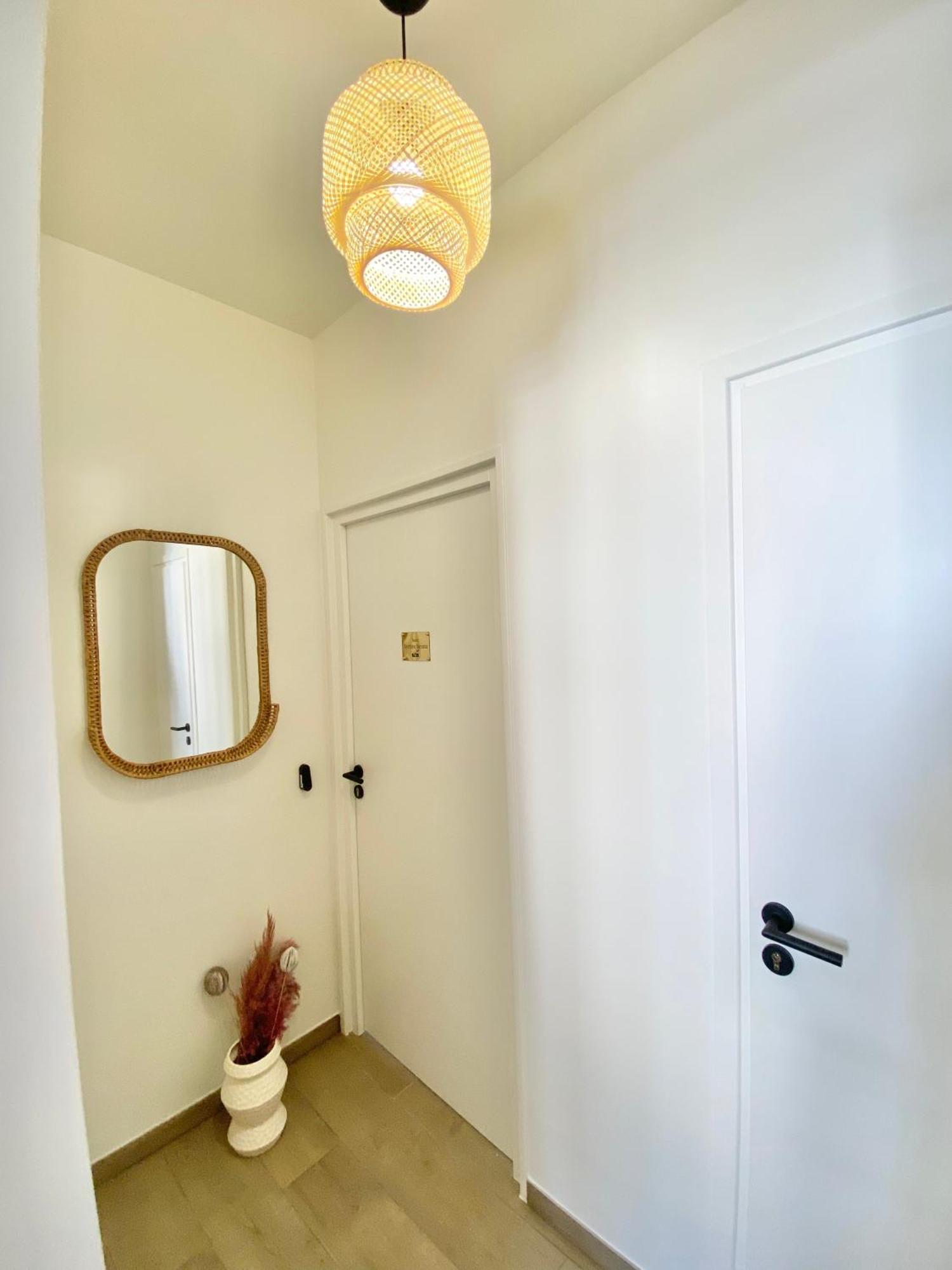 Appartement Moderne Climatise Monaco Vue Mer Cap-d'Ail Exterior photo